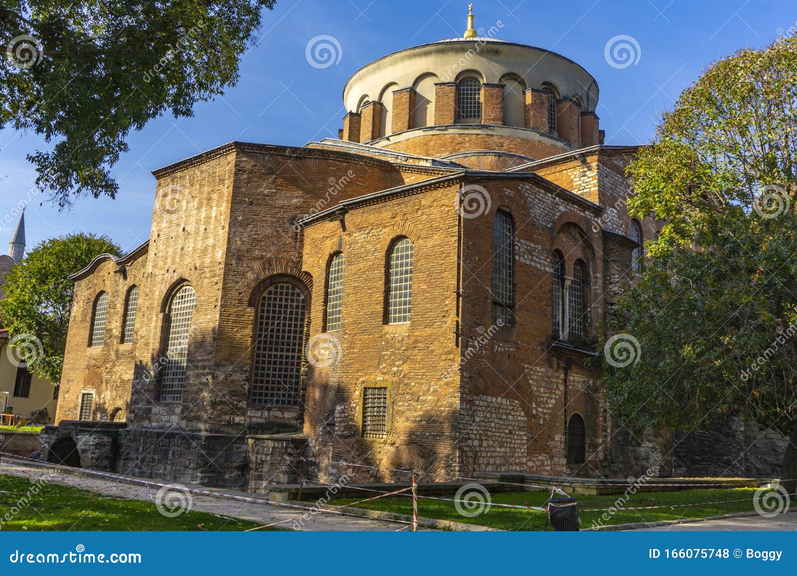 Iglesia Ortodoxa Griega Hagia Irene En Estambul, Turquía Foto de archivo -  Imagen de palacio, ireno: 166075748