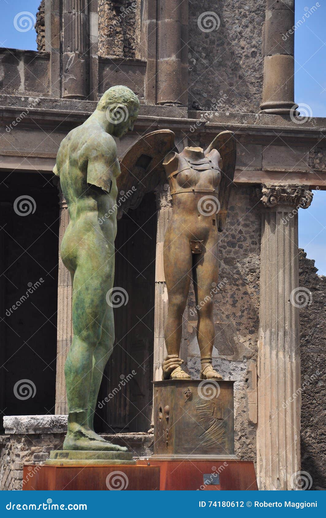 Igor Mitoraj Statues At Pompeii Archaeological Site Italy Stock Photo Image Of Body Sculptures