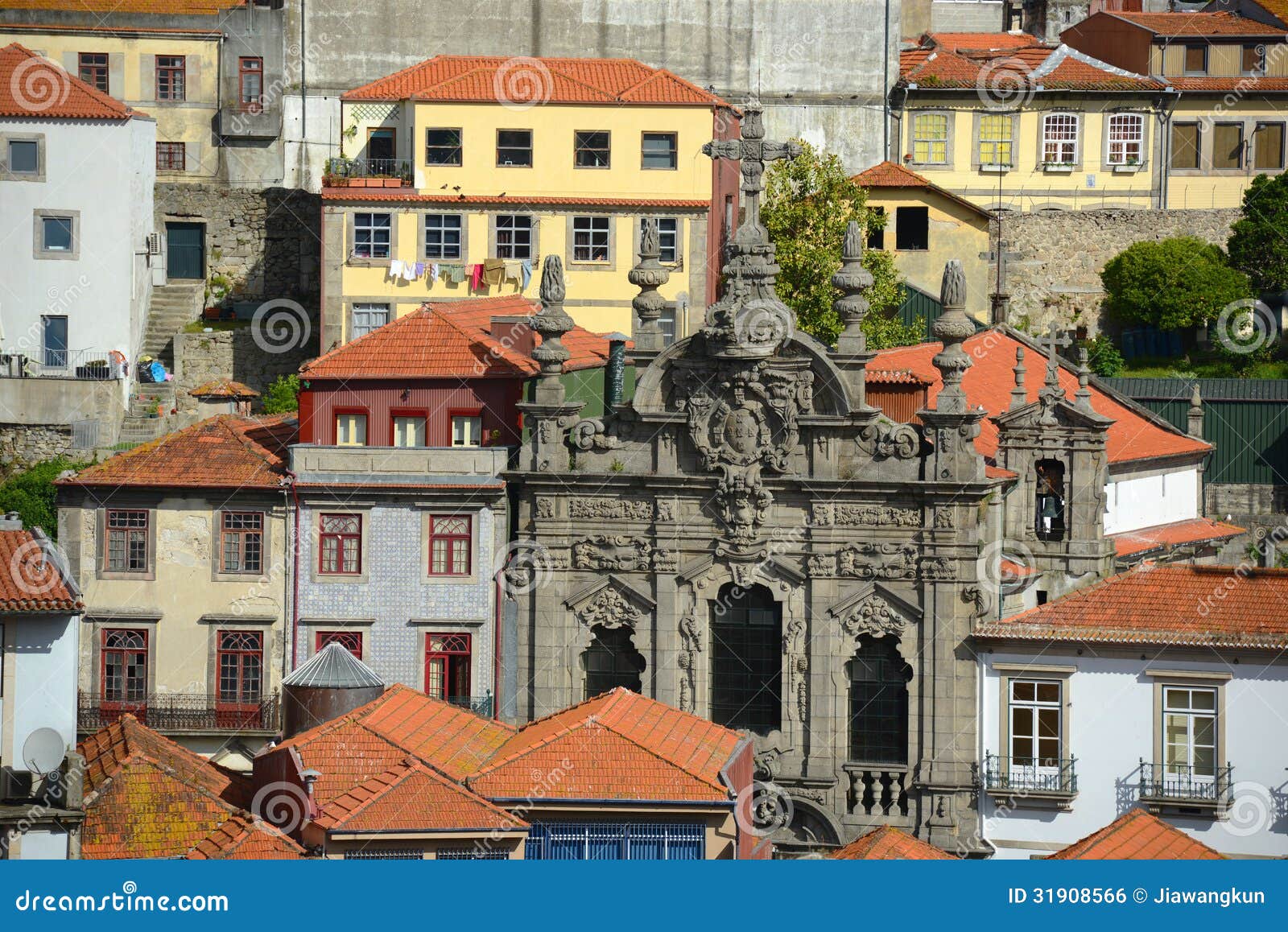 igreja da misericordia, porto old city, portugal