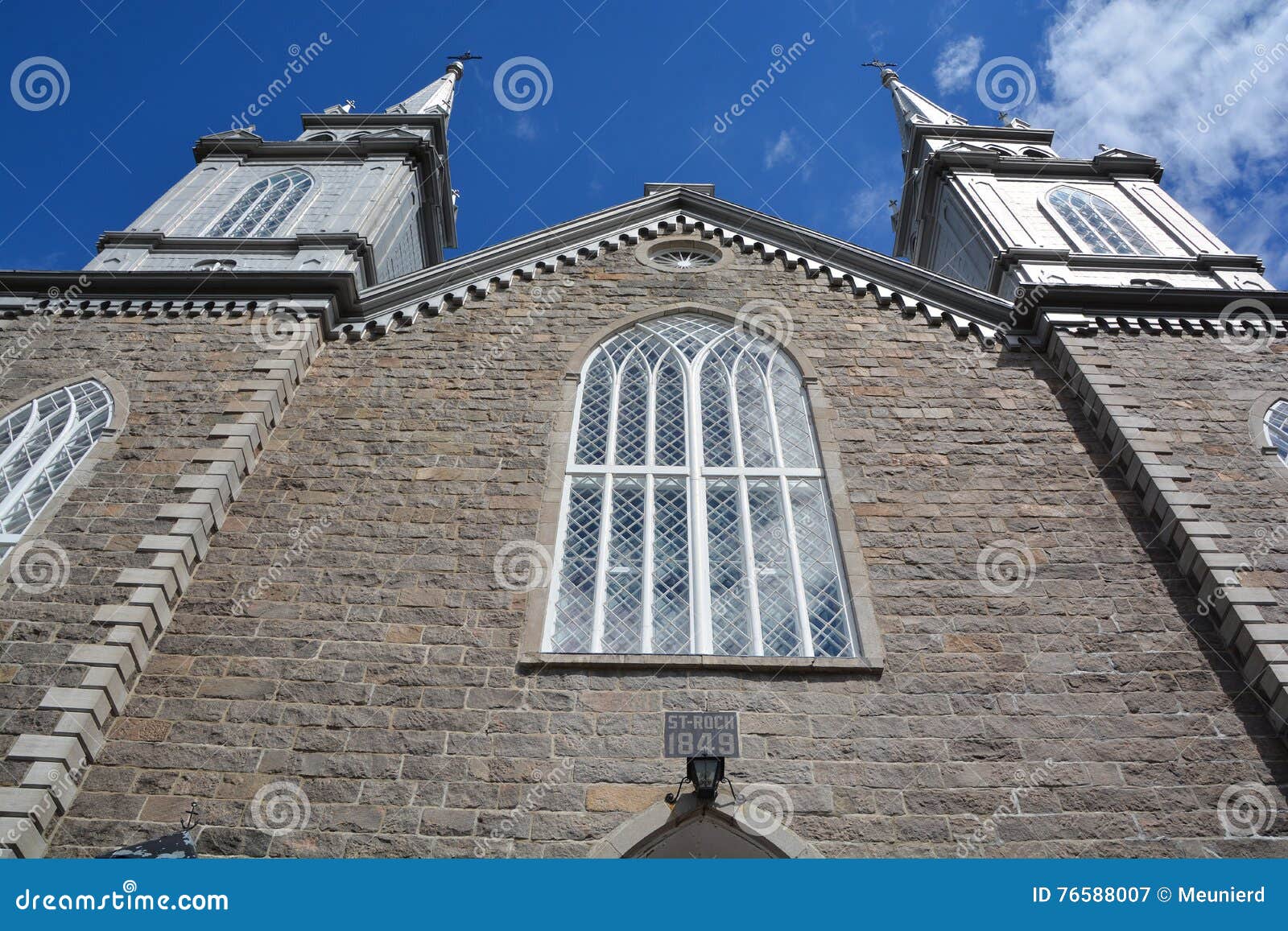 Igreja SaintRochDESAulnaies Fotografia Editorial Imagem de rocha