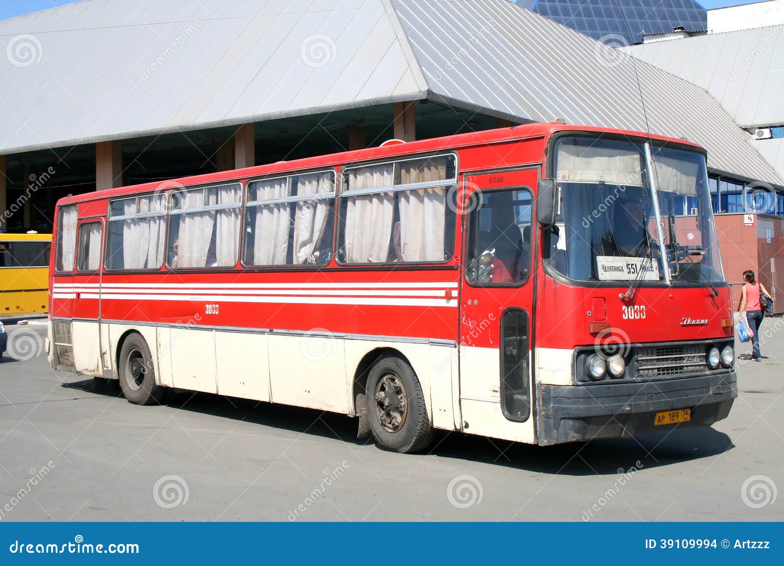 Ikarus 256