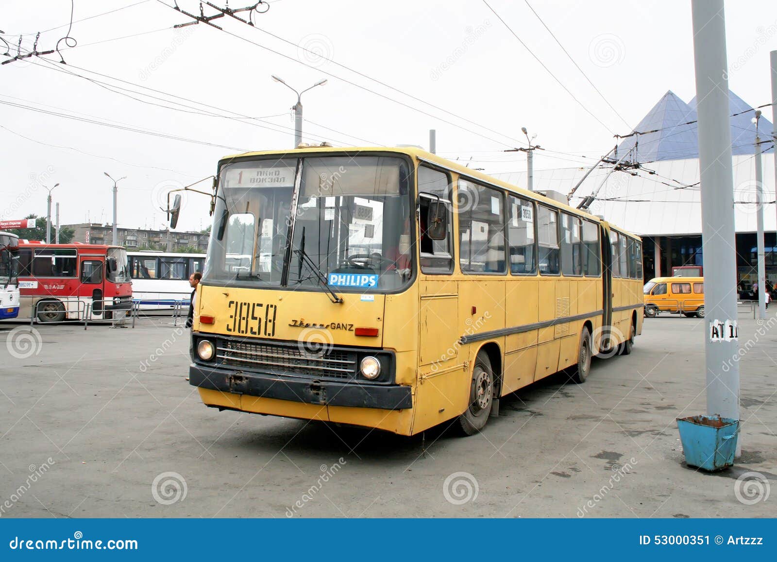 IKARUS flying to CHINA - Okpal