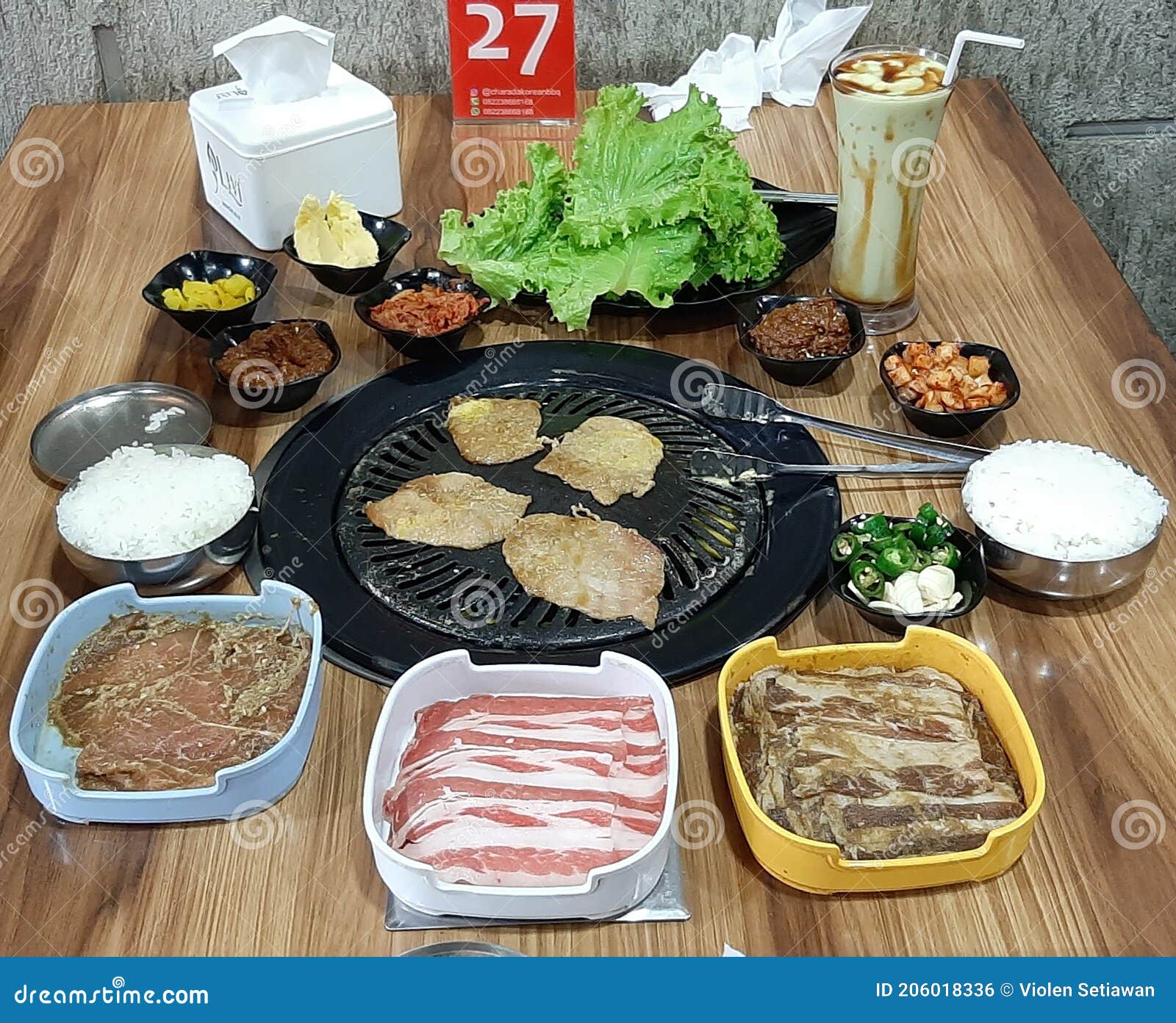 Il Barbecue Coreano Si Riferisce Al Metodo Diffuso Nella Cucina Coreana