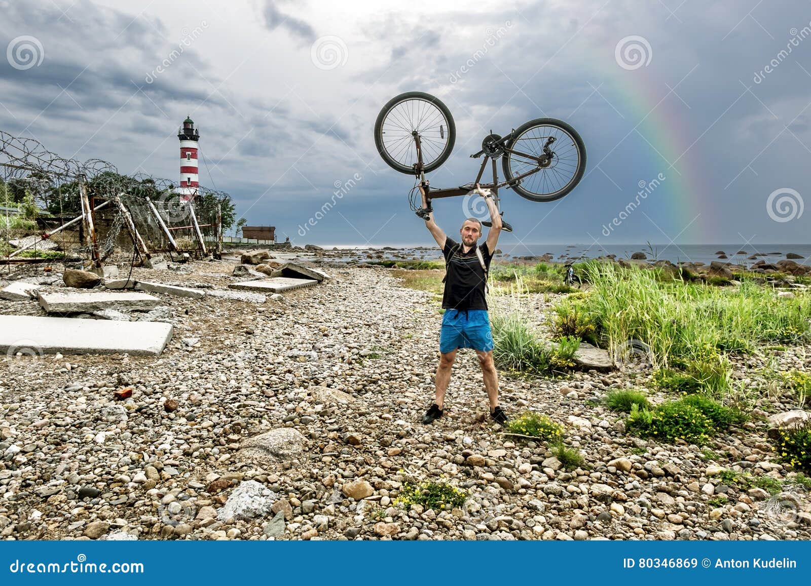 arcobaleno e bicicletta