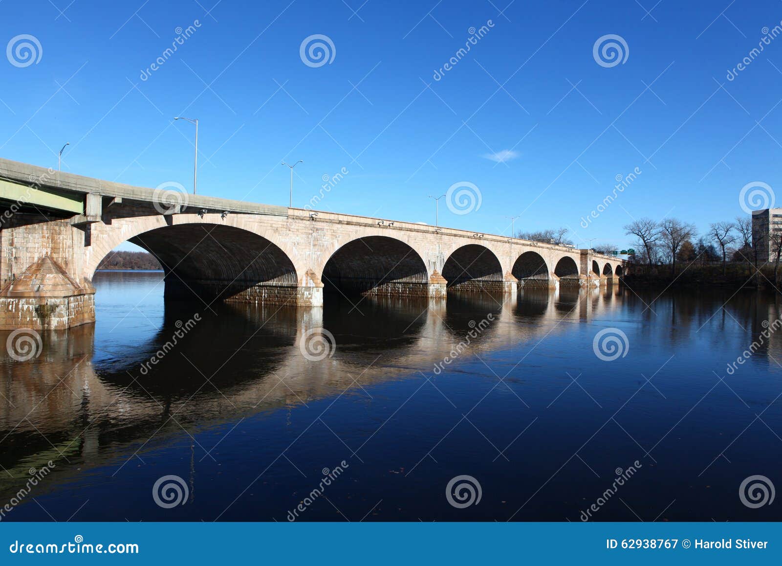 Il ponte di Bulkeley a Hartford, Connecticut