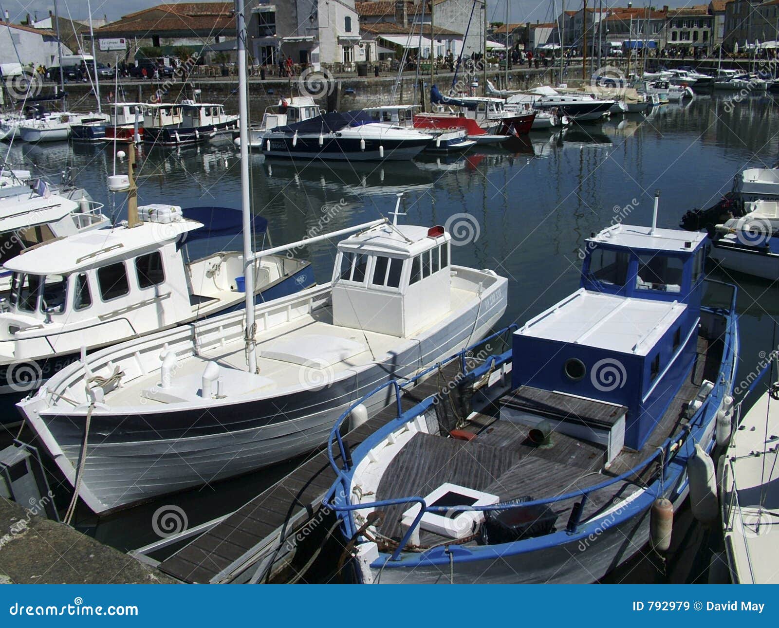 fishing boats ile de re harbour