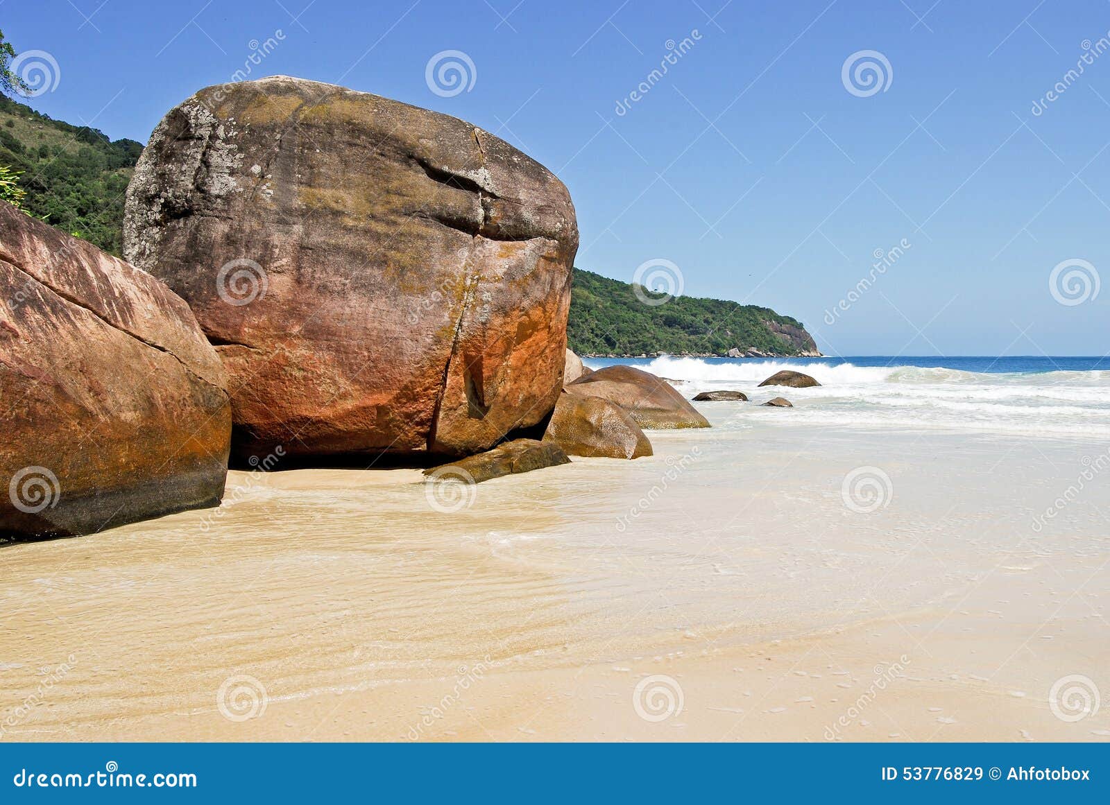 ilha grande: rocks at beach praia lopes mendes, rio de janeiro state, brazil