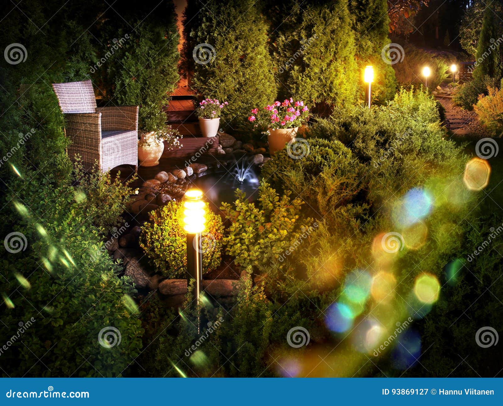 illuminated home garden fountain patio