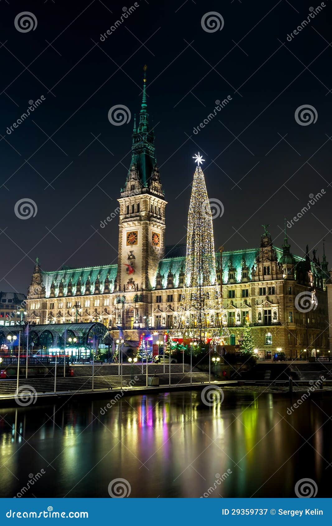 Illuminazioni Di Natale Da Esterno Illuminazioni Di Natale Al Quadrato Prima Di Rathaus a Amburgo Immagine