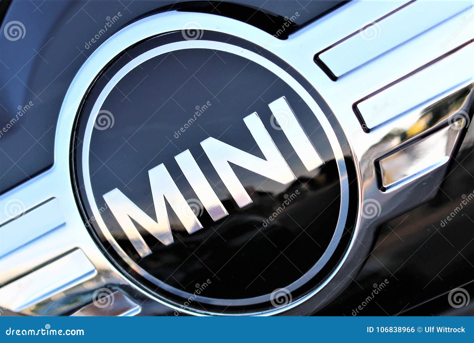 mini cooper logo transparent