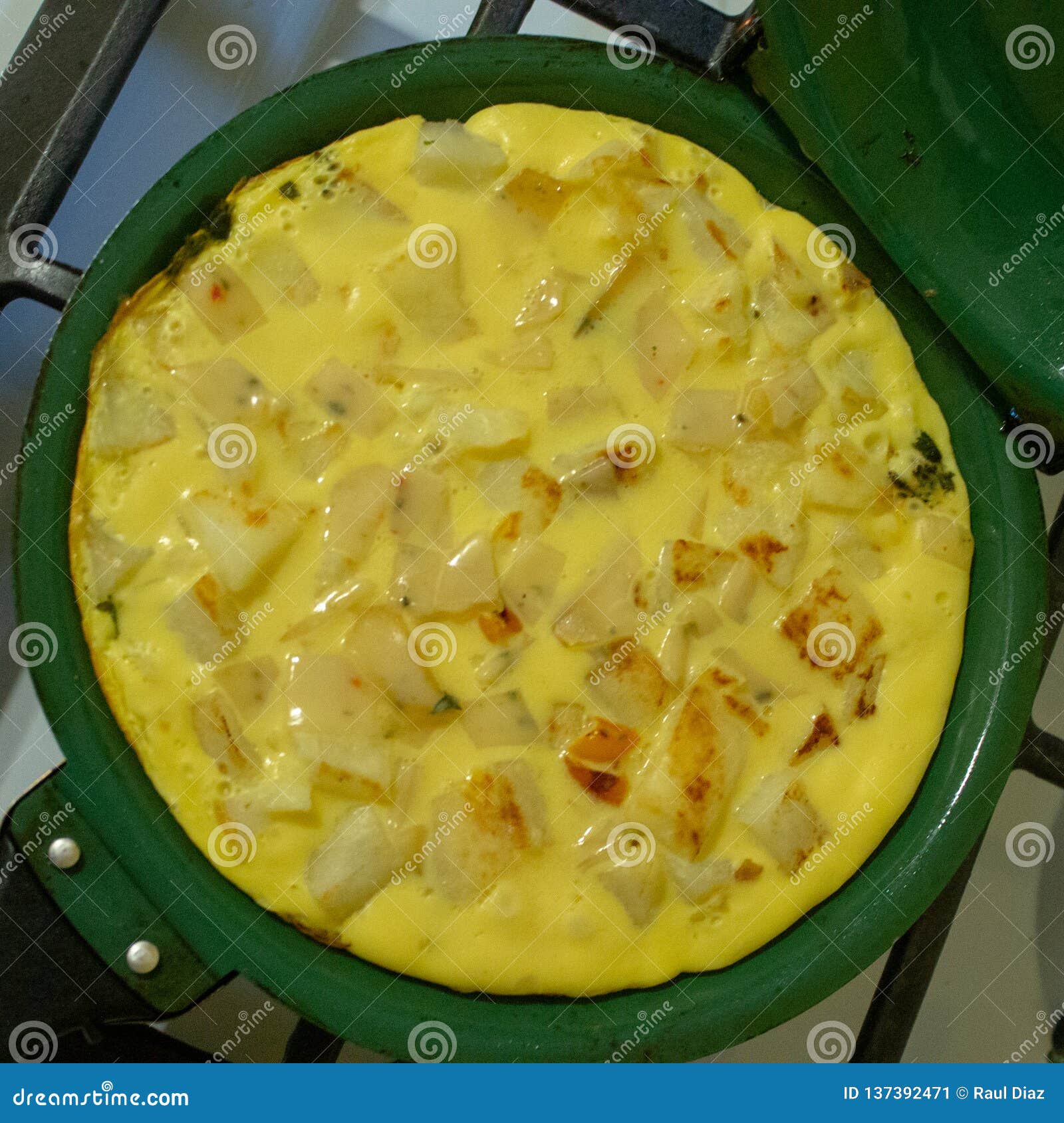 Image of Spanish Omelettes stock image. Image of vegetarian 137392471