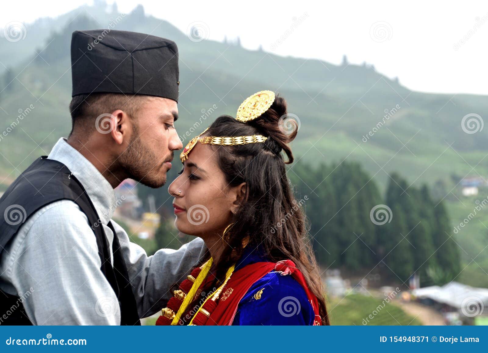 An Beautiful Couple In Traditional Nepali Wedding Dress Editorial Photo Image Of Bagmati