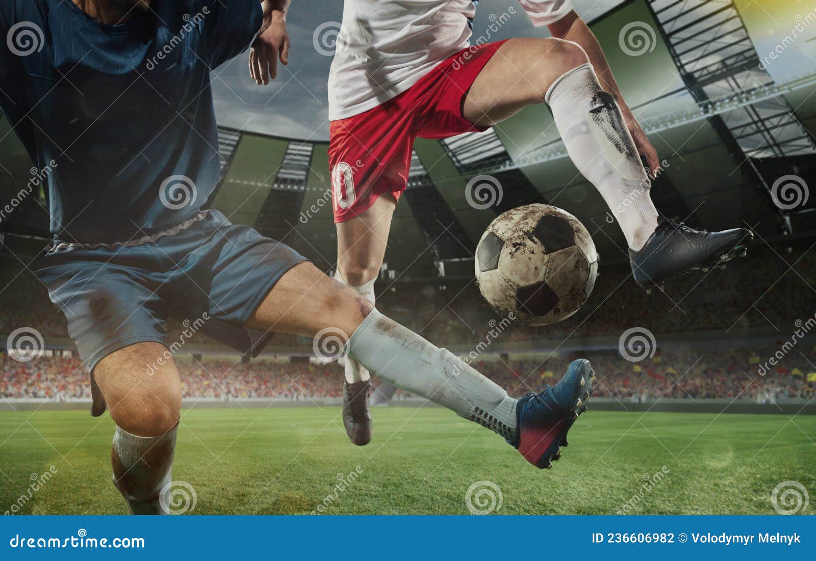 Dois jogadores de futebol masculino, jogadores de futebol driblando bola no  estádio durante o jogo de esporte no estádio cortado. Conceito de desporto  fotos, imagens de © vova130555@gmail.com #535531890