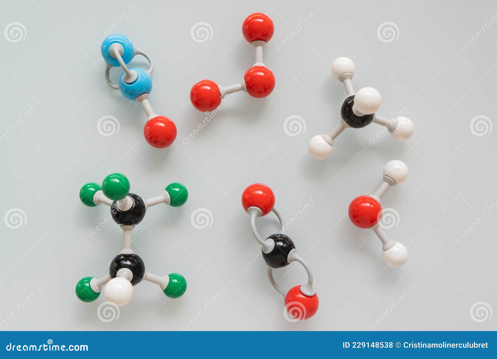 Imagen De Diferentes Gases De Efecto Invernadero Hechos Por Un Modelo  Molecular Sobre Fondo Blanco. Foto de archivo - Imagen de ozono, cuadro:  229148538