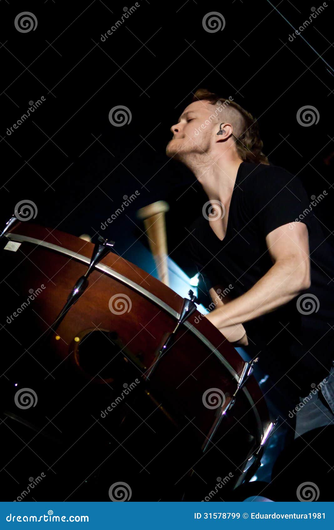 Imagine Dragons Perforrms Live at Coliseu Dos Recreios in Lisbon