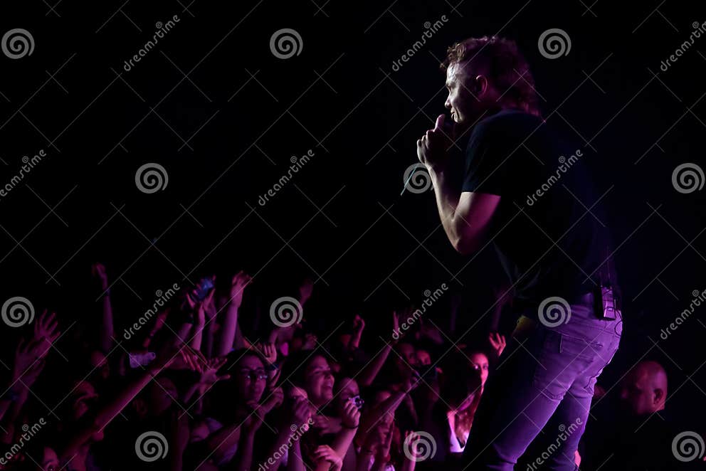 Imagine Dragons Perforrms Live at Coliseu Dos Recreios in Lisbon