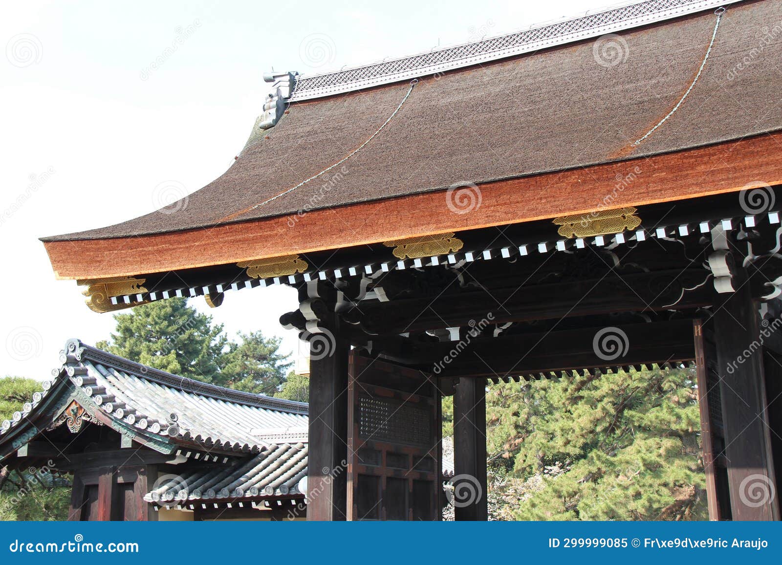 imperial palace (kyoto-gosho) in kyoto (japan)