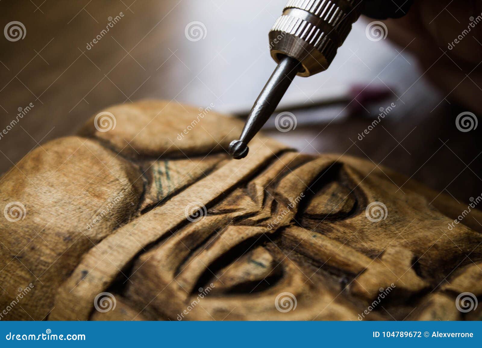 Incisore Di Taglio Su Legno Fotografia Stock - Immagine di