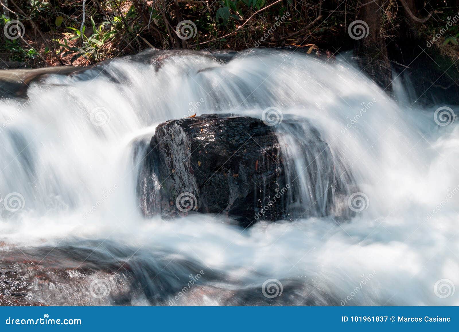 indaia waterfall