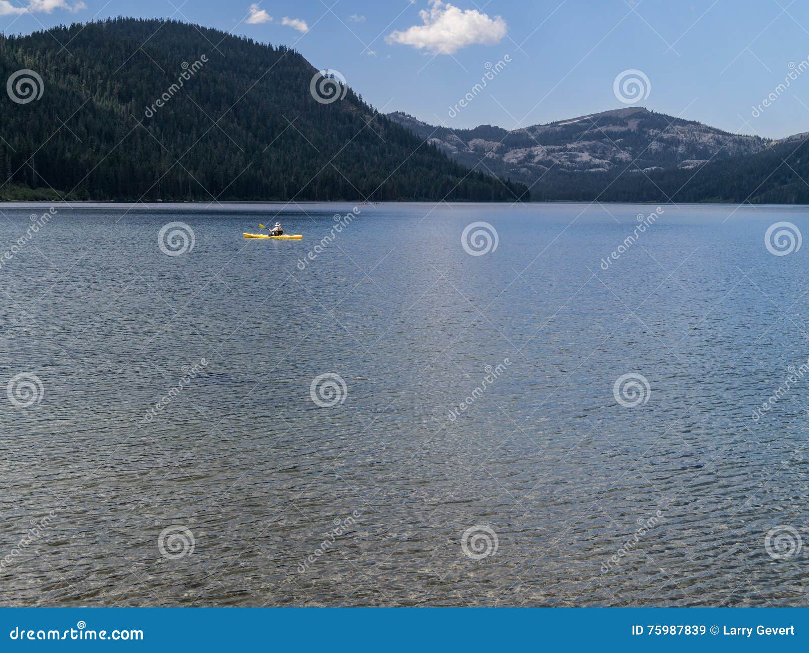 Independence Lake Kayaking Sierra Nevada Range 75987839 