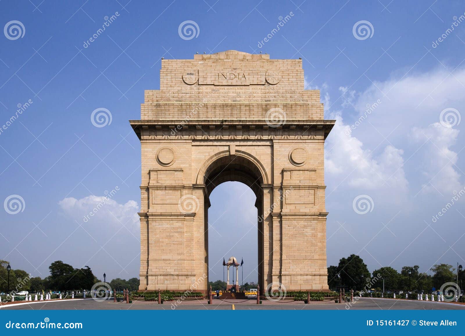 india gate - delhi in india