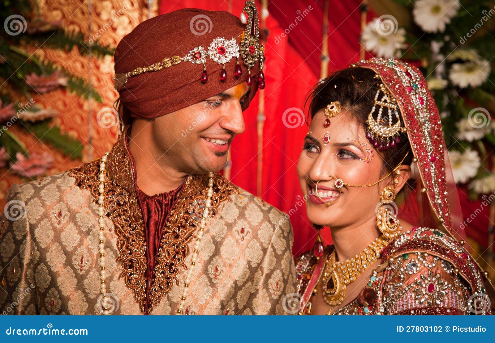 Indian Bride And Groom Stock Photo Image Of Traditional 27803102