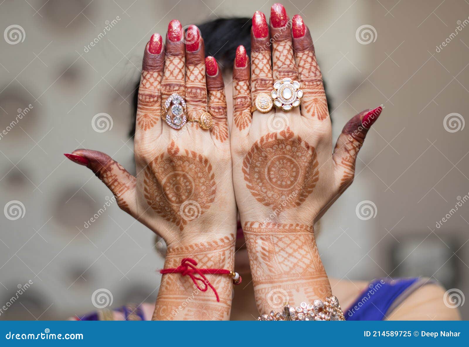 Simple Easy Bracelet Henna Design On Stock Photo 1712095129 | Shutterstock