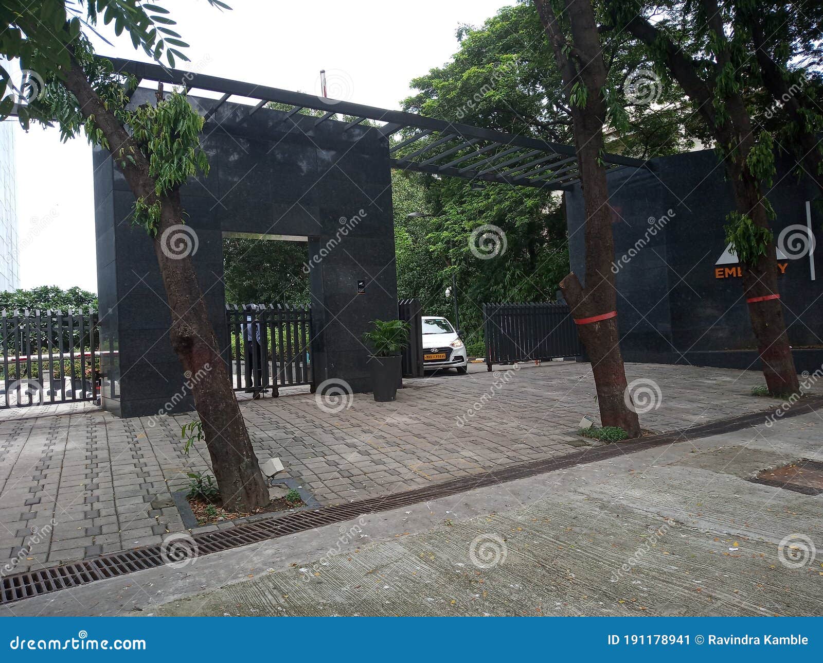 INDIAN CORPORATE OFFICE ENTRY & EXIT GATE Editorial Photo Image of indian, office 191178941