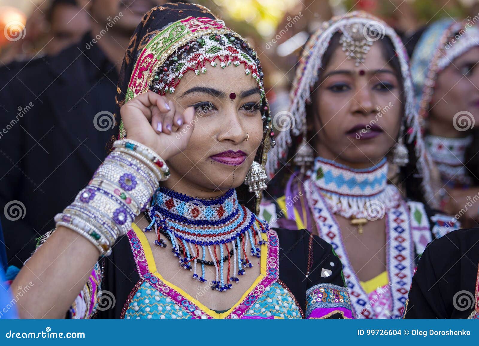 Indian Girl Wearing Traditional Rajasthani Dress Participate in Desert ...