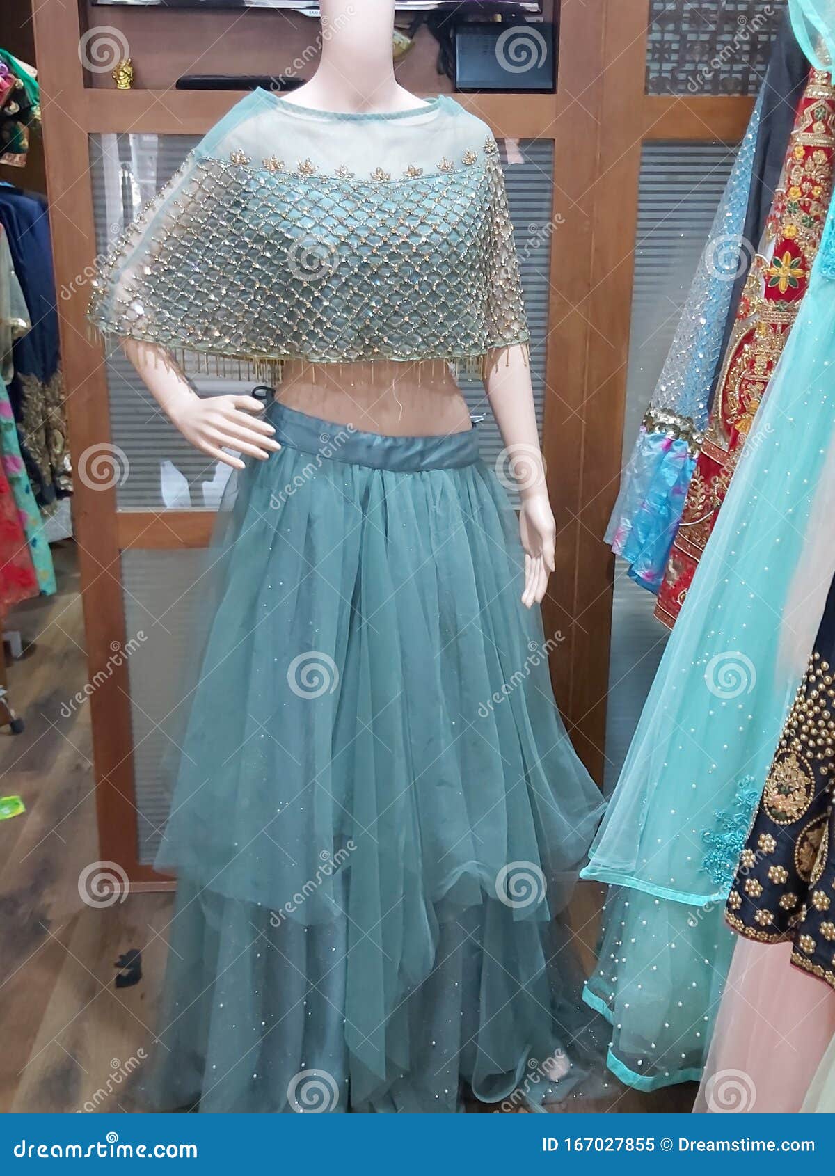 Heavy party wear organza crop top with dhoti pant and loose style shru