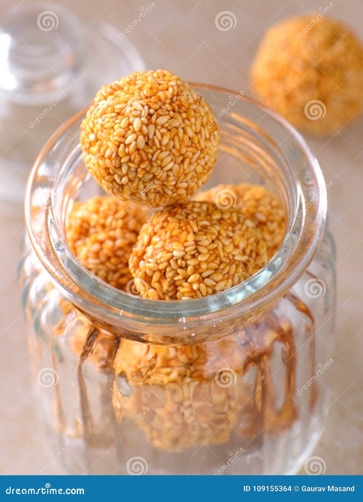 sesame brittle or til gud laddoo