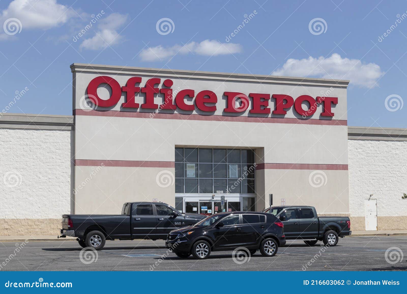4 205 Office Depot Photos Free Royalty Free Stock Photos From Dreamstime