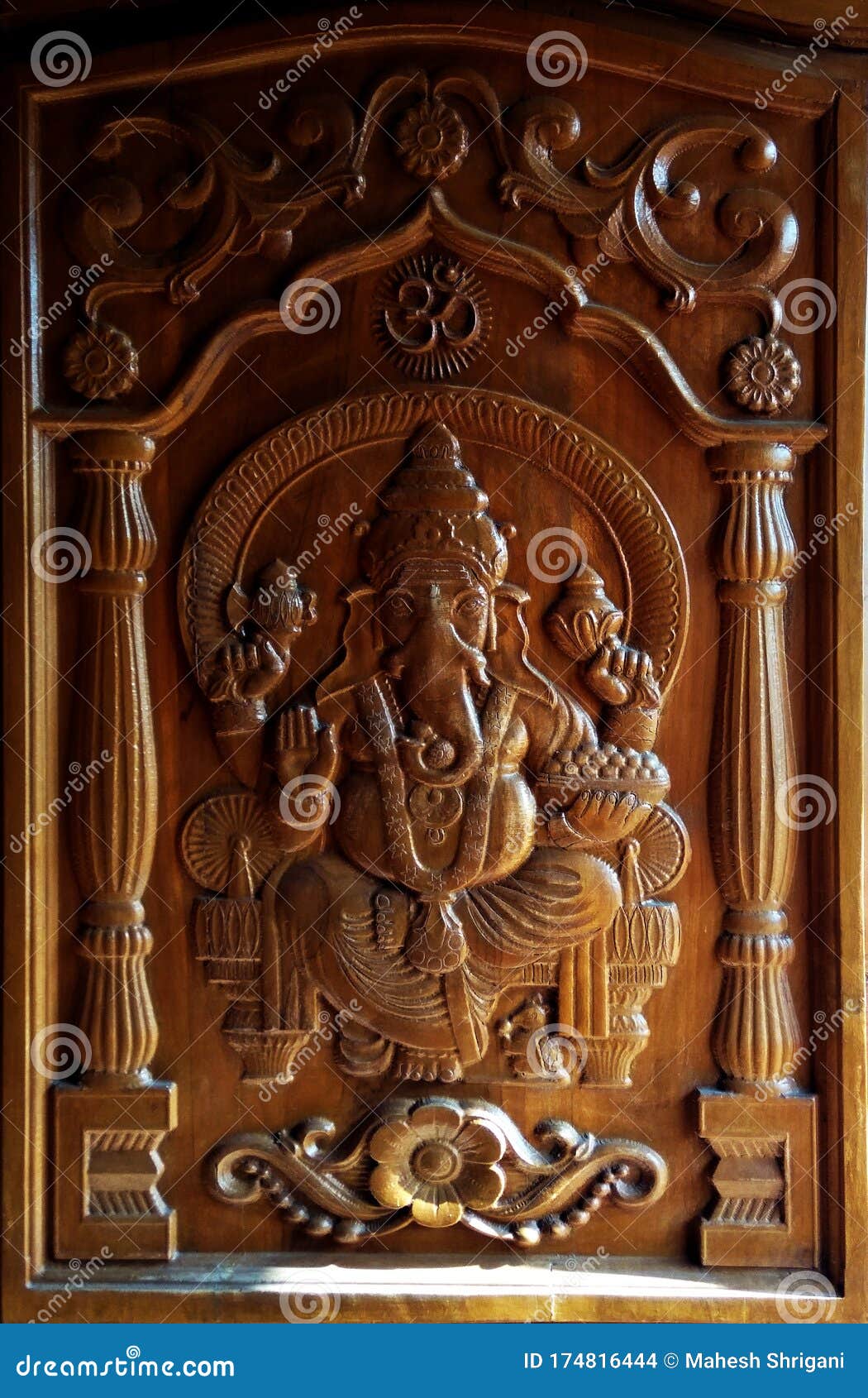 Indians Traditional Wood Carving Door Design_Lord Ganesh Stock ...