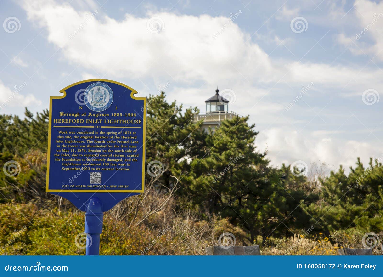 Indicatore storico del faro di Hereford Inlet Lighthouse. North Wildwood, New Jersey - 27 settembre 2019 : faro storico di Hereford Inlet Lighthouse a North Wildwood, New Jersey