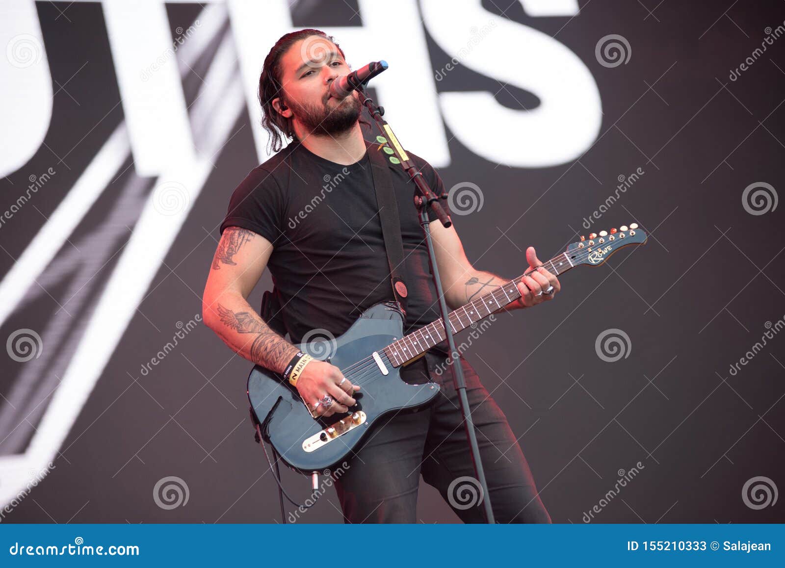 Indie Rock Live Concert Editorial Stock Photo Image Of Neck 155210333 indie-rock-live-concert-editorial-stock-photo-image-of-neck-155210333