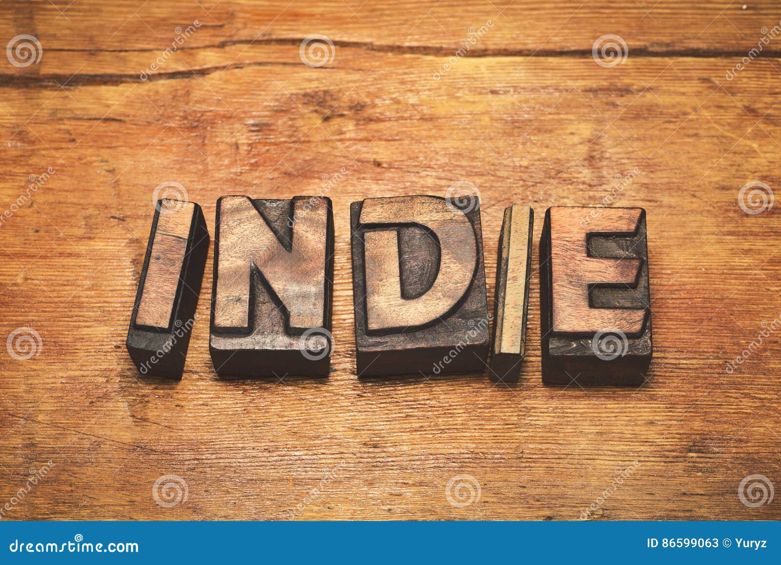 indie wood vintage