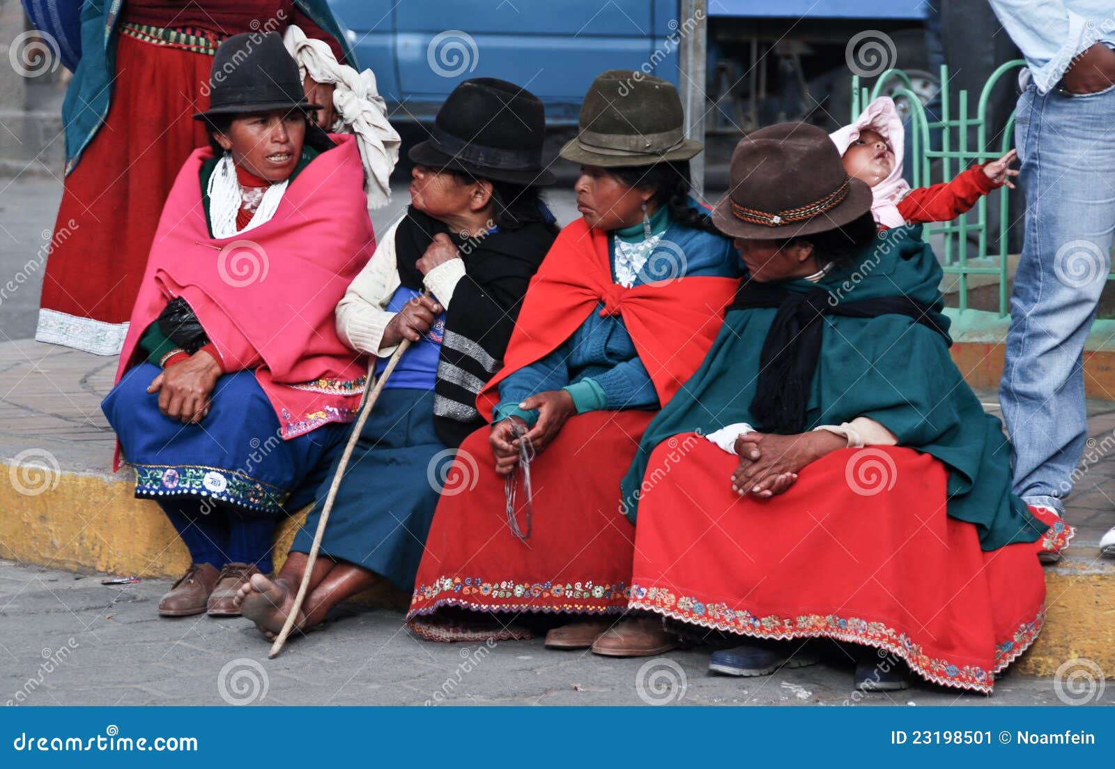 Ecuador women salinas 22 Ecuador