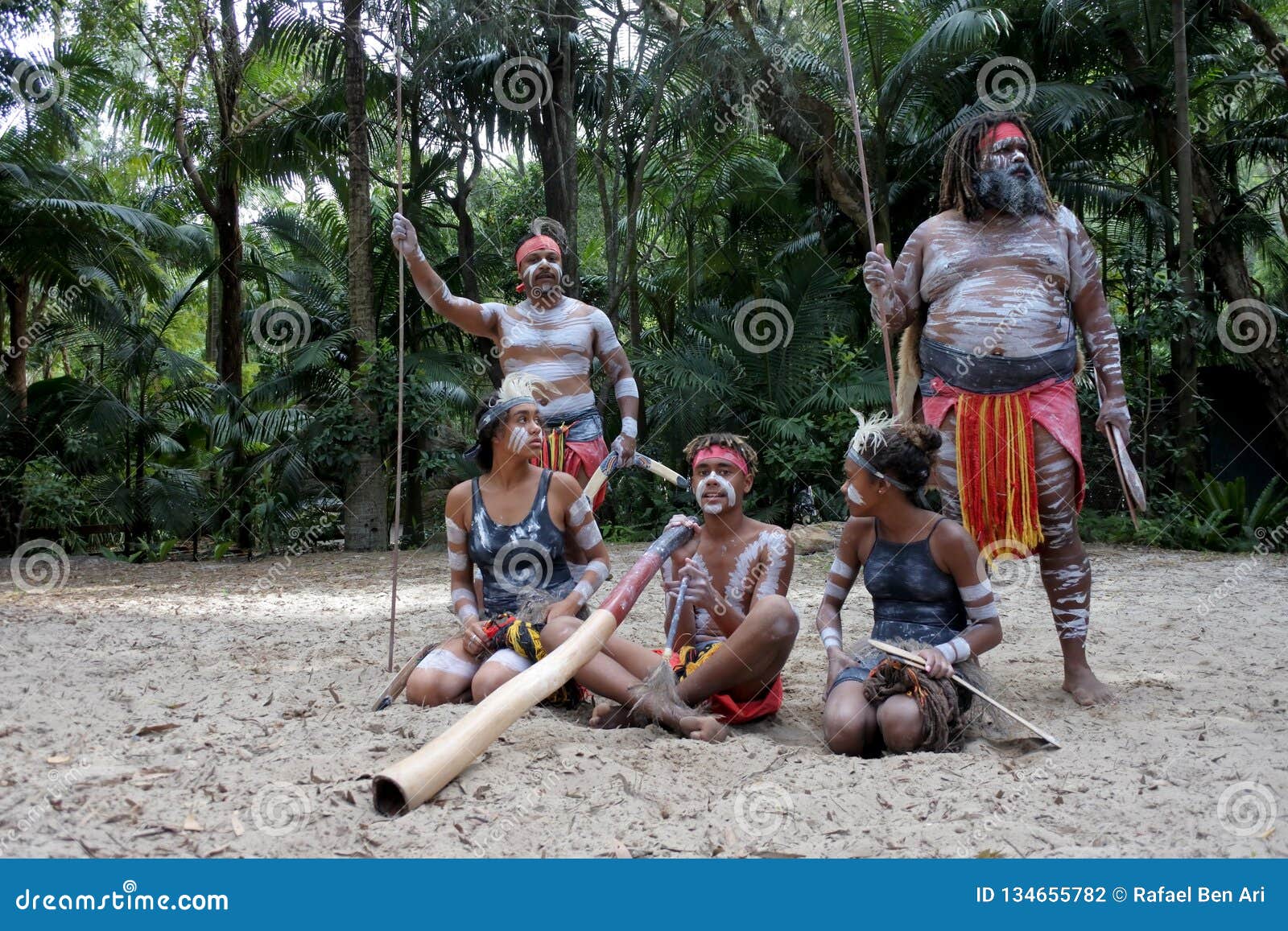 indigenous australians people in queensland australia