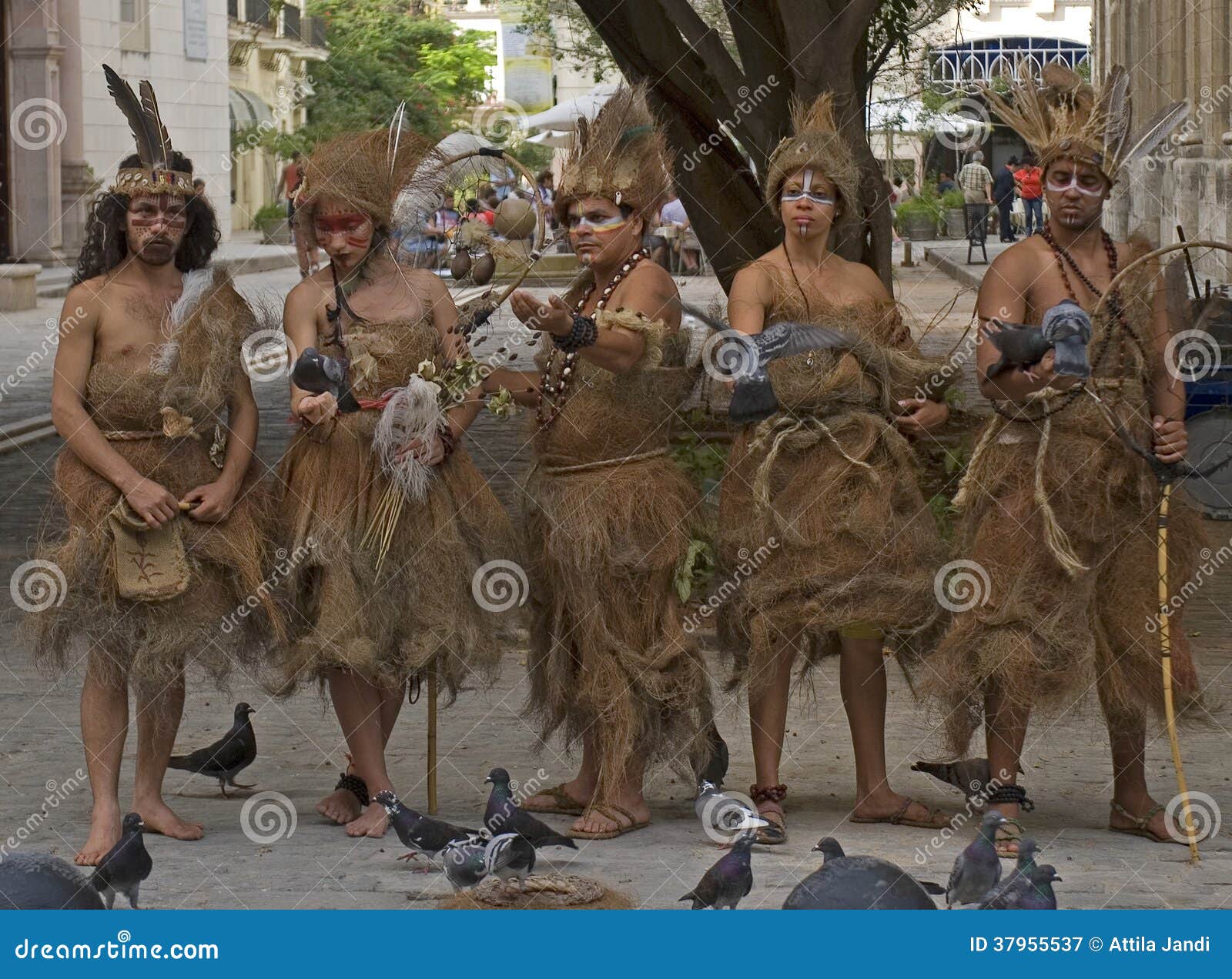 Indios, La Habana, Cuba fotografía editorial. Imagen de paloma 37955537