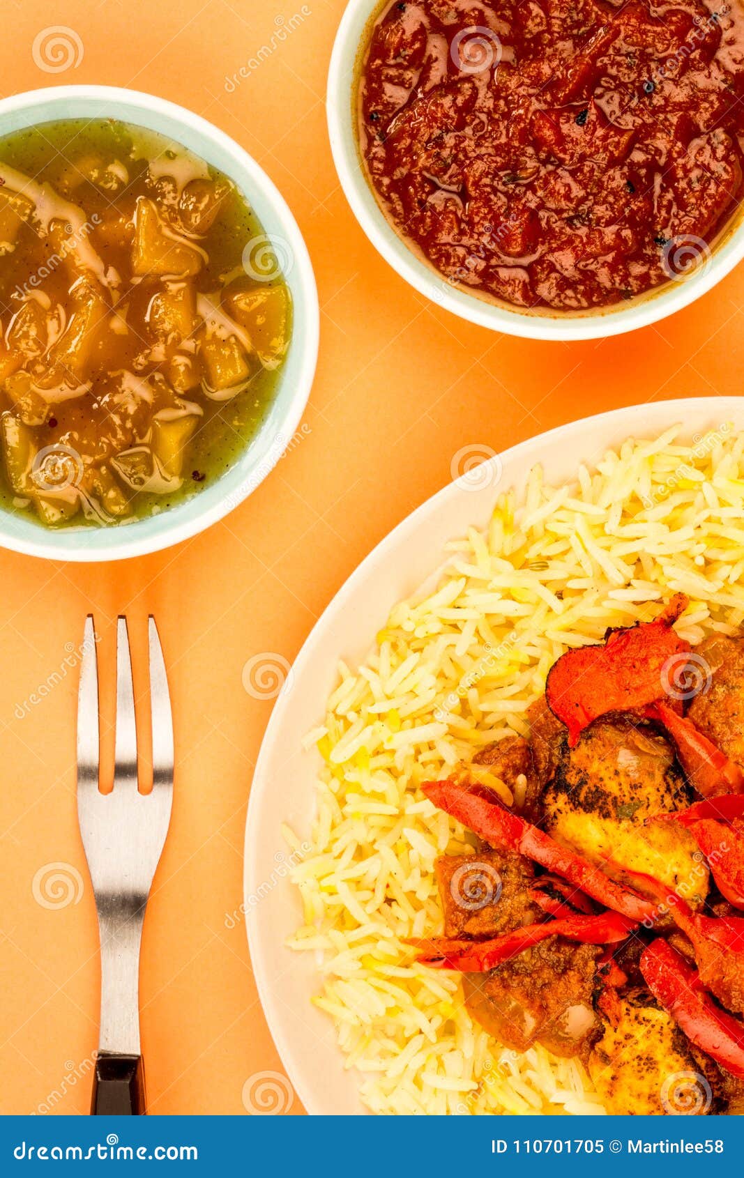 Indischer Art-Huhn-Jalfrezi-Curry Und Reis Pilaf-Reis Stockbild - Bild ...