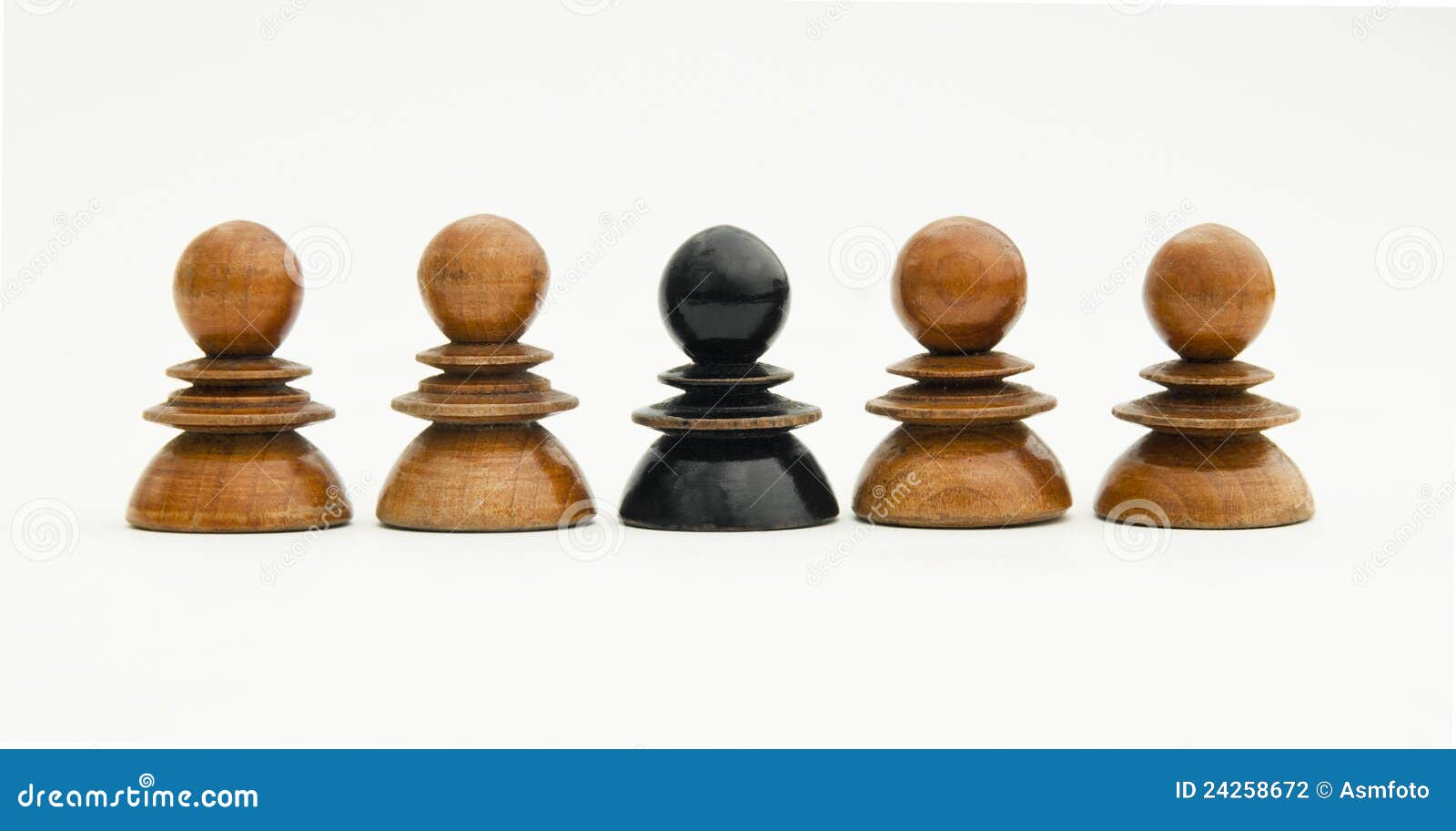 the concept of racism and abuse Xenophobia is a severe aversion to foreigners, strangers, their politics and cultures often, the term xenophobia is used interchangeably with racism, yet the two are actually different in that one is much more specific than the other. the concept of racism and abuse Xenophobia is a severe aversion to foreigners, strangers, their politics and cultures often, the term xenophobia is used interchangeably with racism, yet the two are actually different in that one is much more specific than the other.