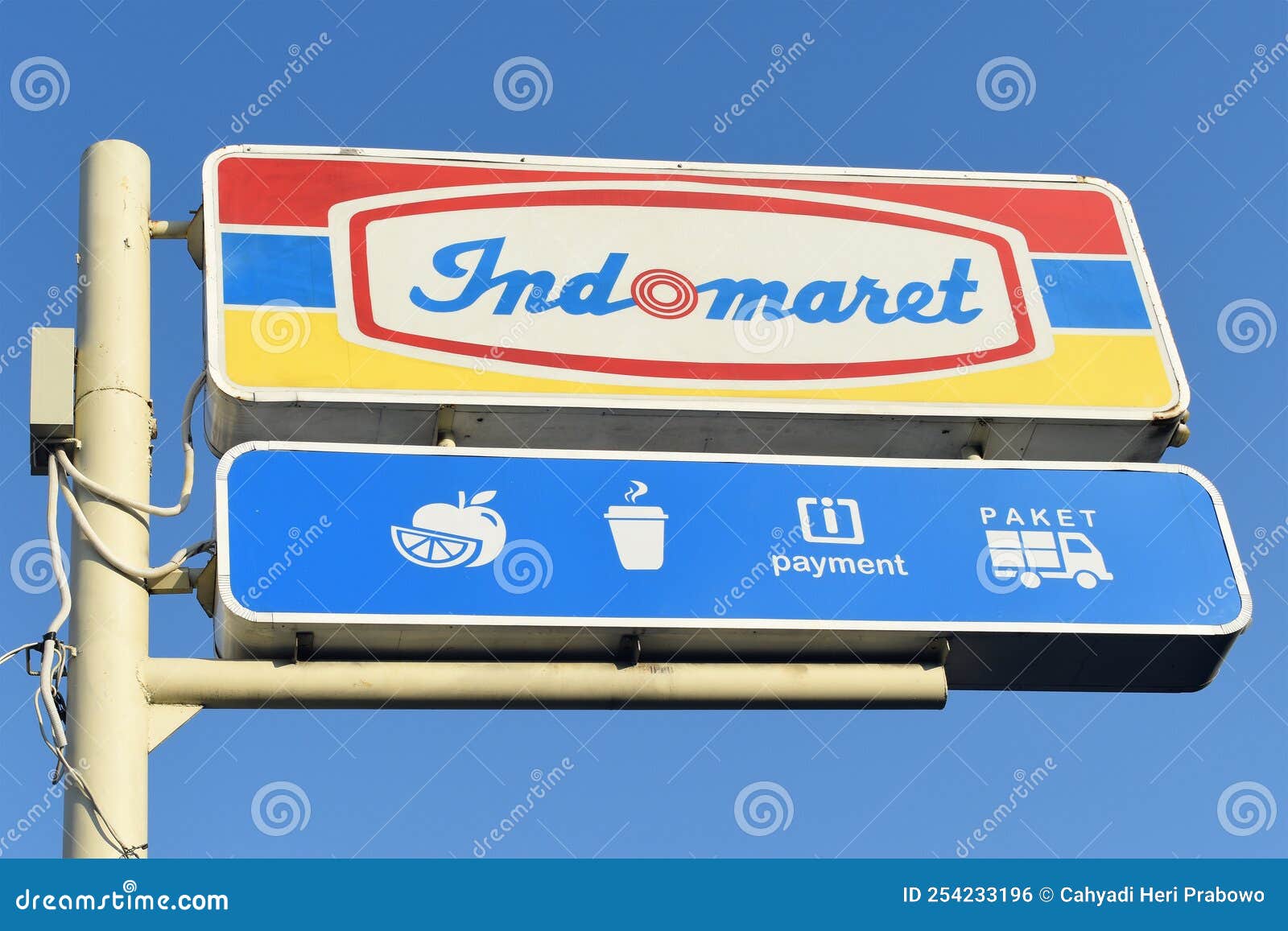 Indomaret a Convenience Store Chain Indonesiaaugust 20 2022 Foto