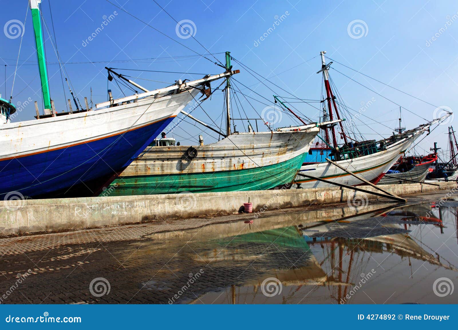 indonesia, jakarta: sunda kelapa