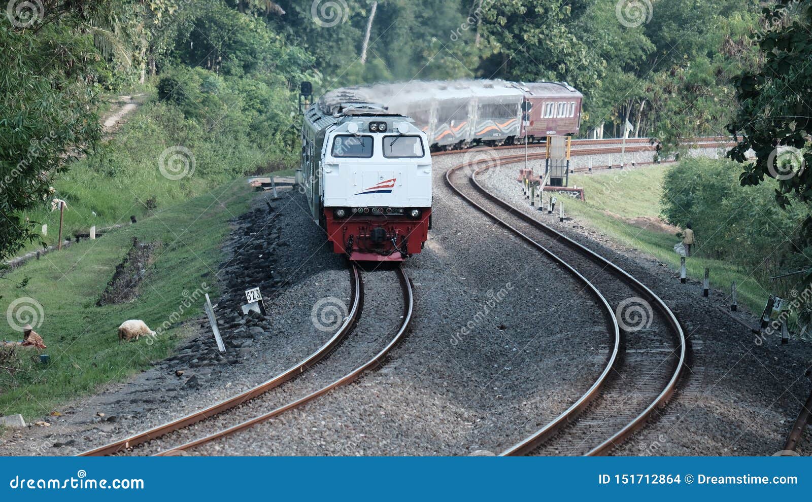382 Kereta Api Photos Free Royalty Free Stock Photos From Dreamstime