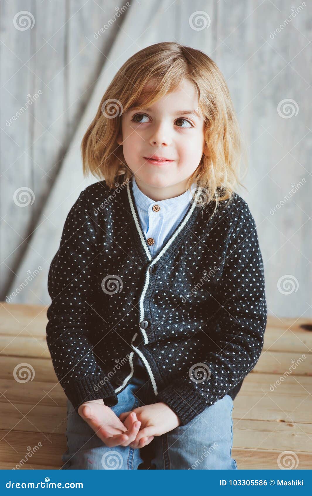 Indoor Portrait of 5 Years Old Boy with Long Hair Sitting on Table Stock  Photo - Image of brother, casual: 103305586