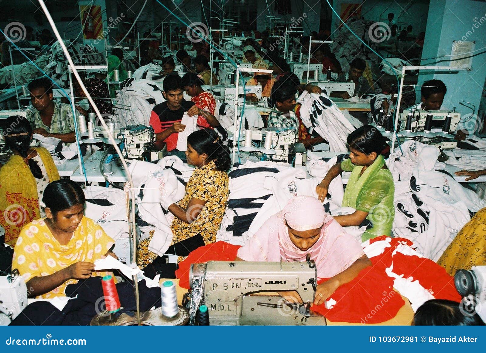Industria De Ropa En Bangladesh Foto editorial - Imagen de crecimiento,  ahora: 103672981