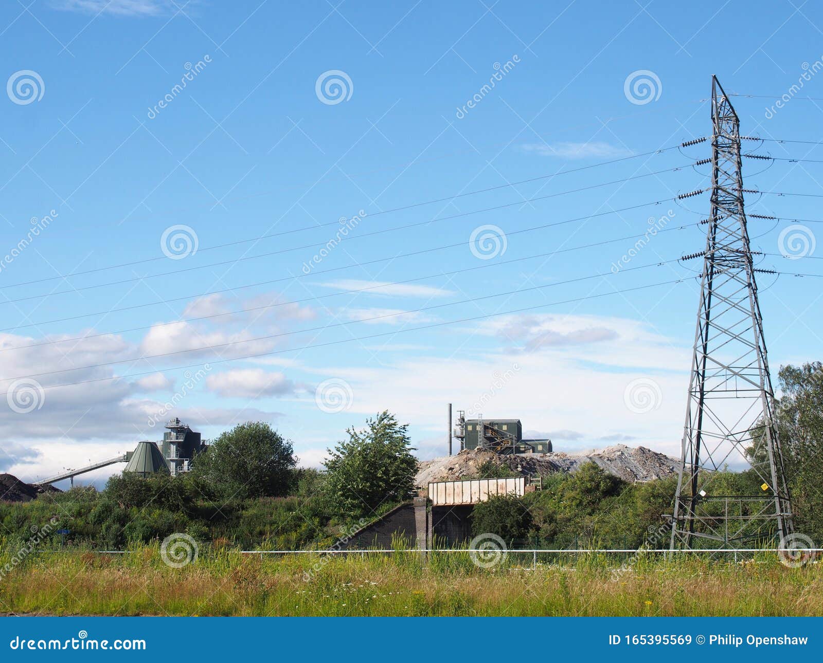 industrial area at stourton leeds at the site of a proposed new brownfield inland dock development