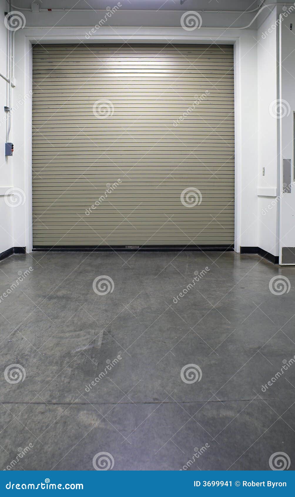 Industrial Bay Door stock image. Image of factory, rollup 3699941