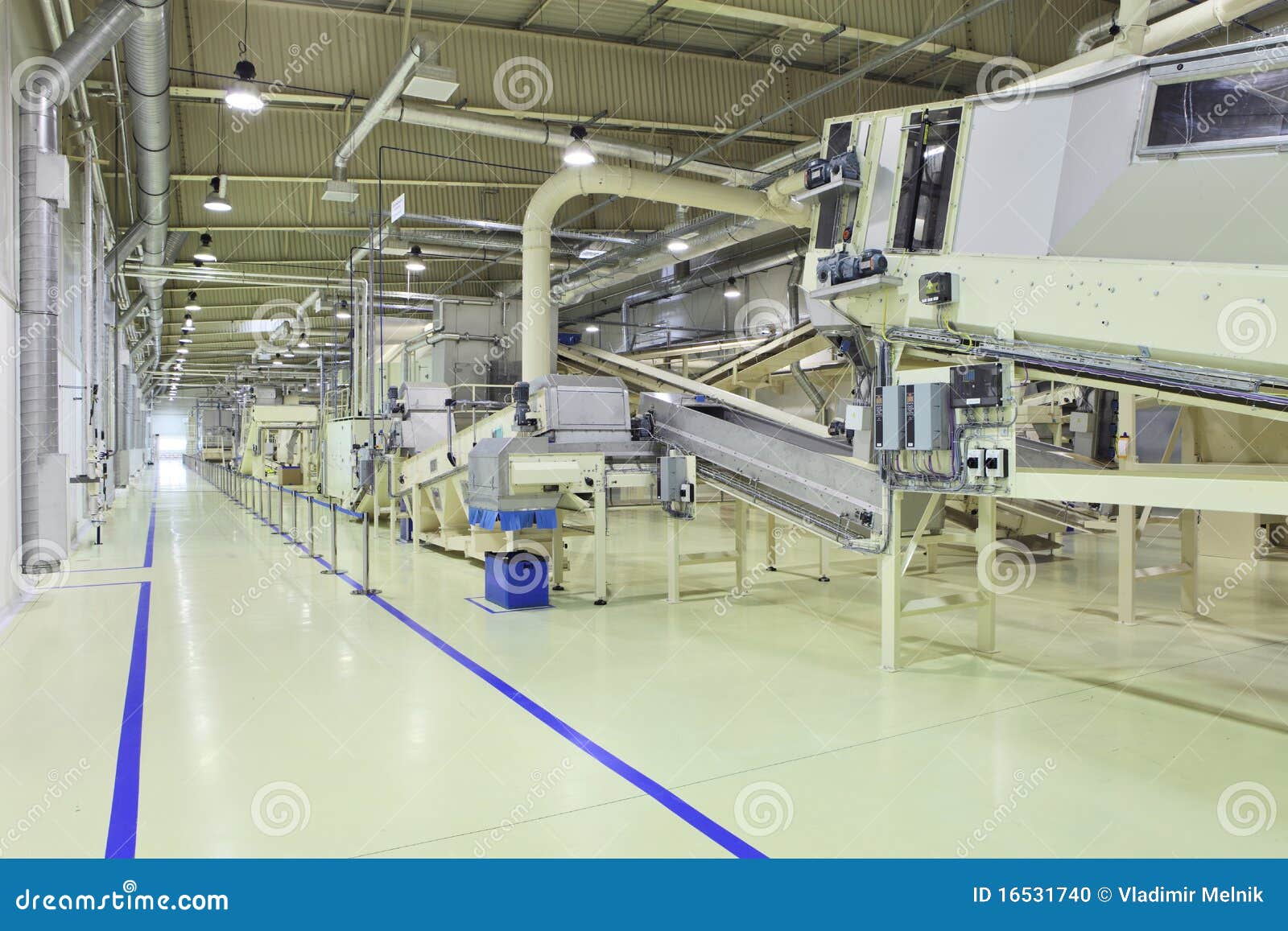 Industrial space stock photo. Image of hangar, line, mechanical 16531740