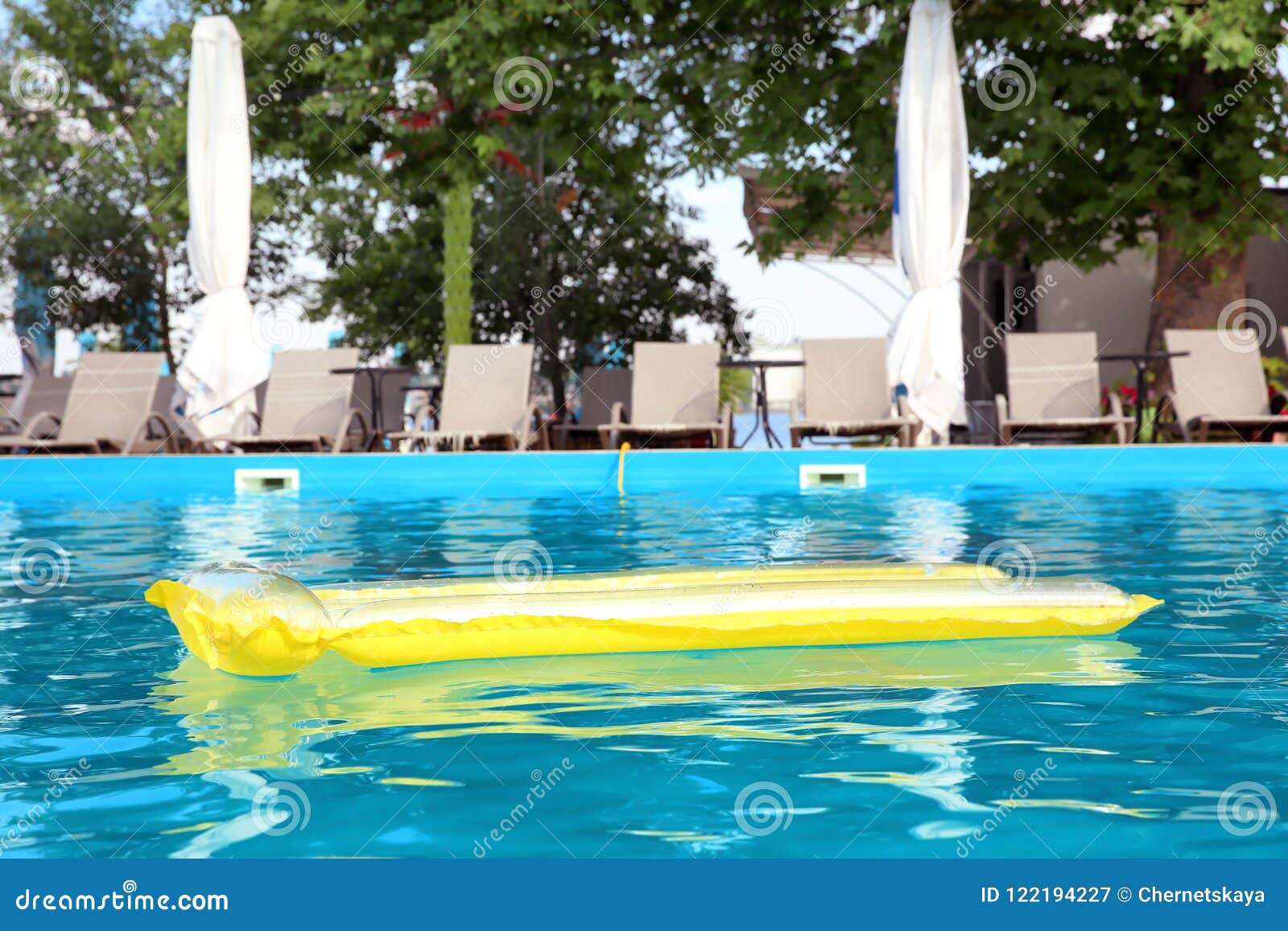 inflatable swimming pool air mattress raft